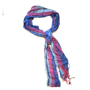 Maurice's lightweight scarf